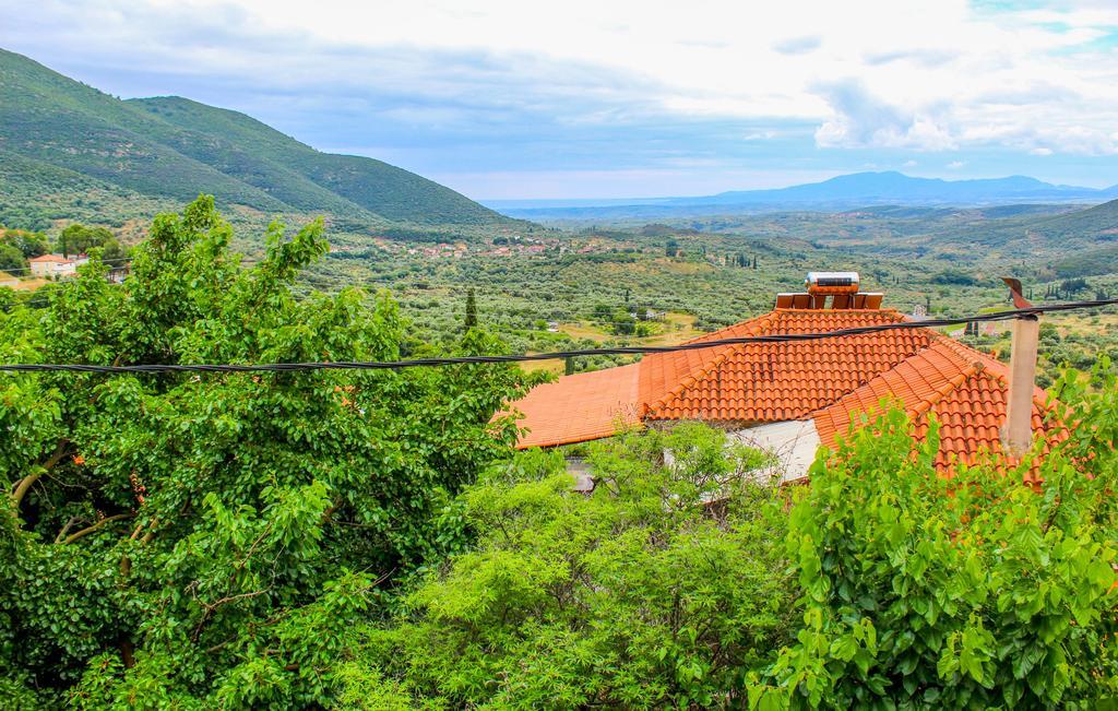 Guesthouse Lykourgos Mavrommátion 외부 사진